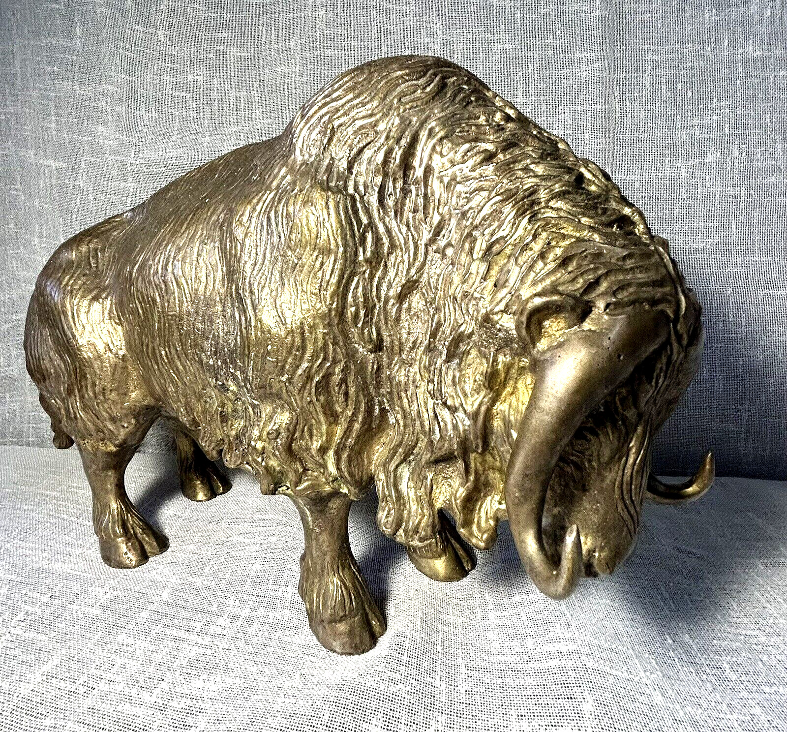 Antique Detailed Large Solid Brass Buffalo Bison Statue Sculpture