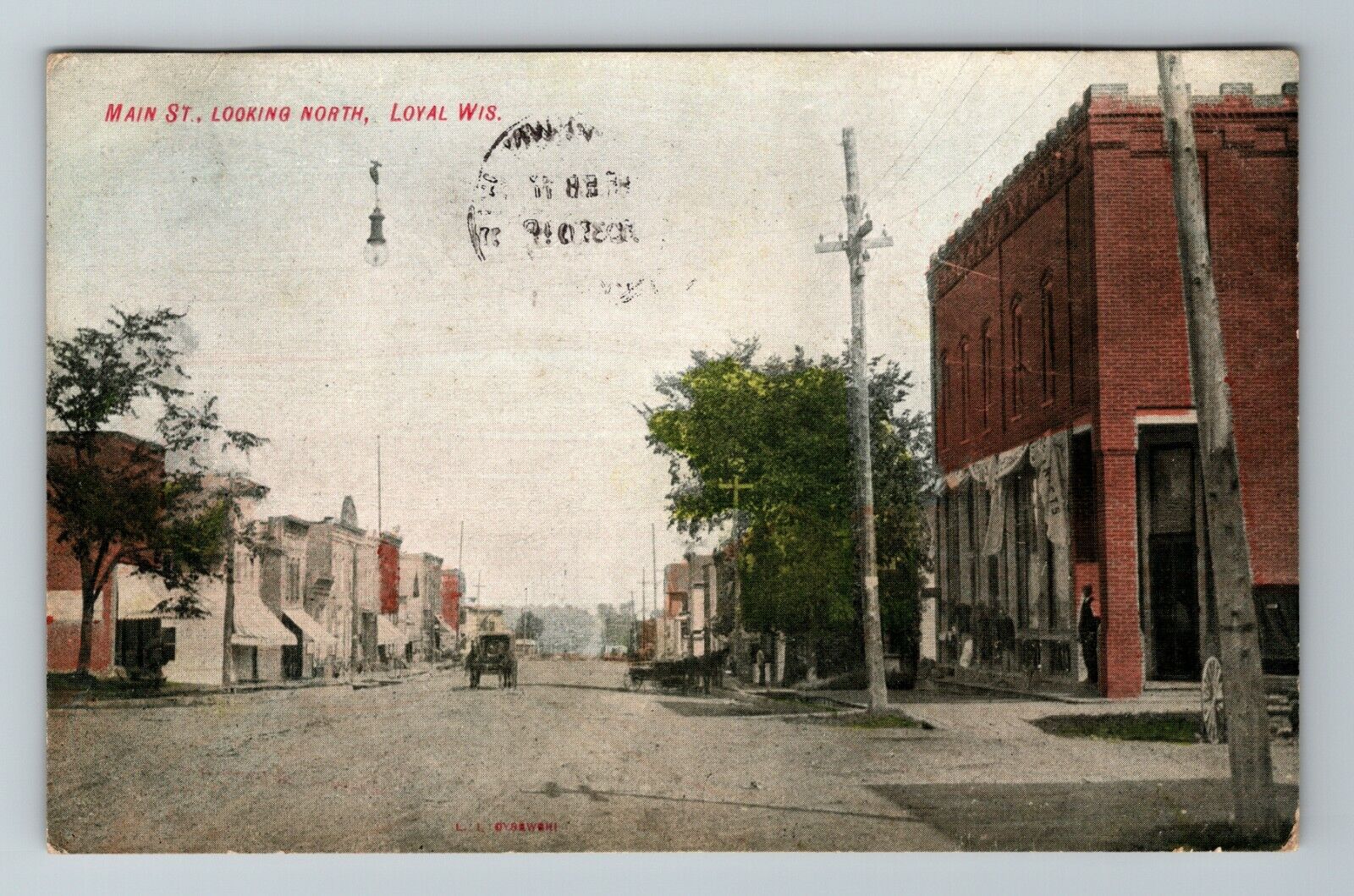 Loyal WI-Wisconsin, Main Street Looking North, Street Lamp, Vintage Postcard