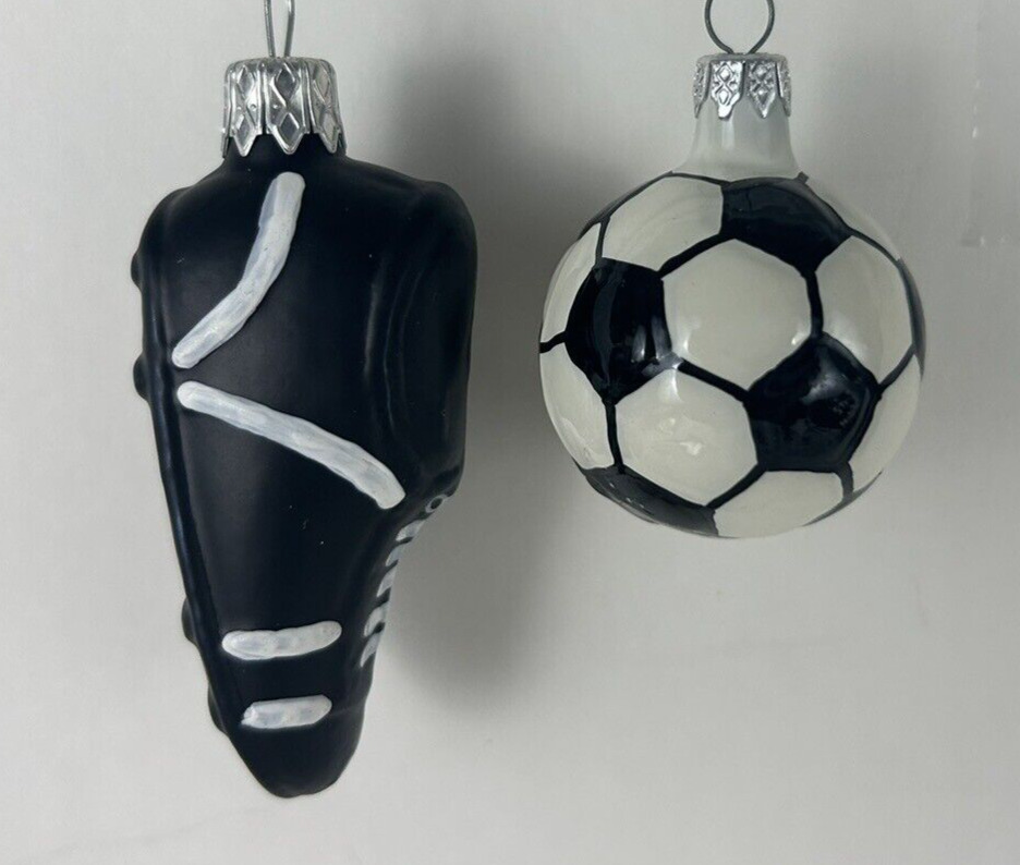 ❤️ 2 VTG Sports Glass Ornaments 3\