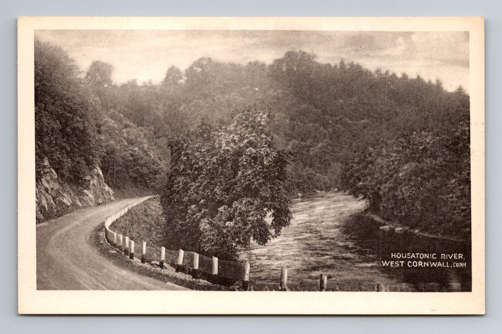West Cornwall CT-Connecticut, Housatonic River Vintage Souvenir Postcard