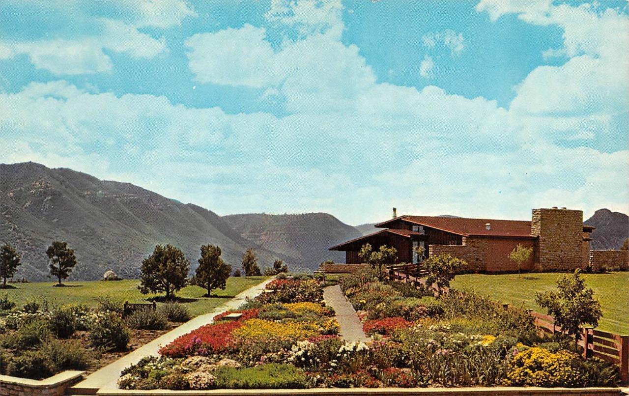 Durango, CO Colorado  FORT LEWIS COLLEGE President's Home  VINTAGE Postcard