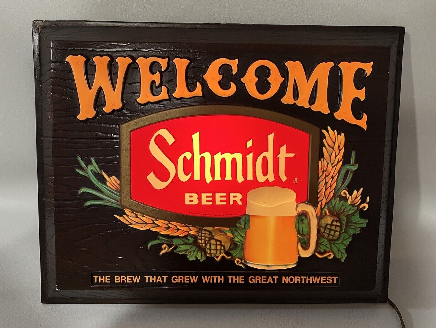 Vintage RARE Plastic Lighted Schmidt Beer Welcome Sign Works