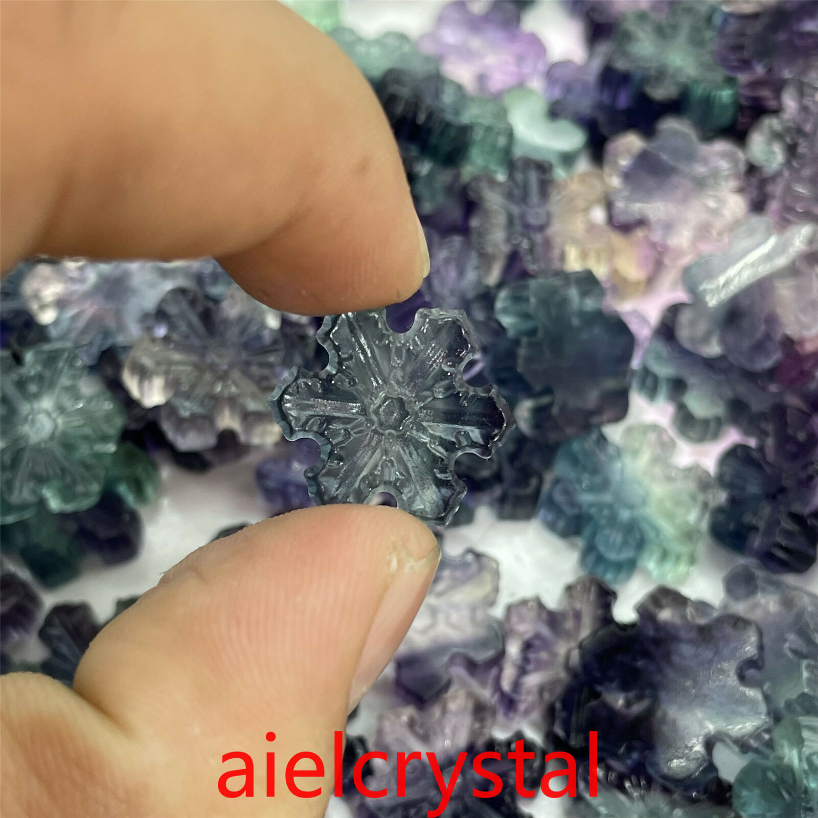1pcs Carved Natural mini Fluorite snowflake Quartz Crystal Healing care