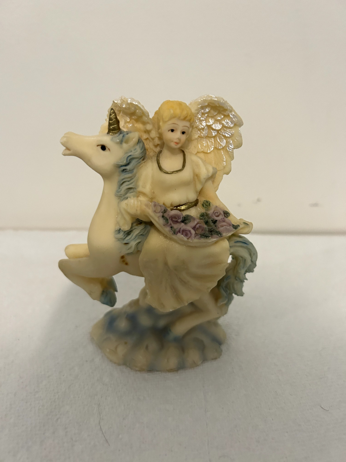 K's COLLECTION HEAVENLY ANGELS FIGURINE