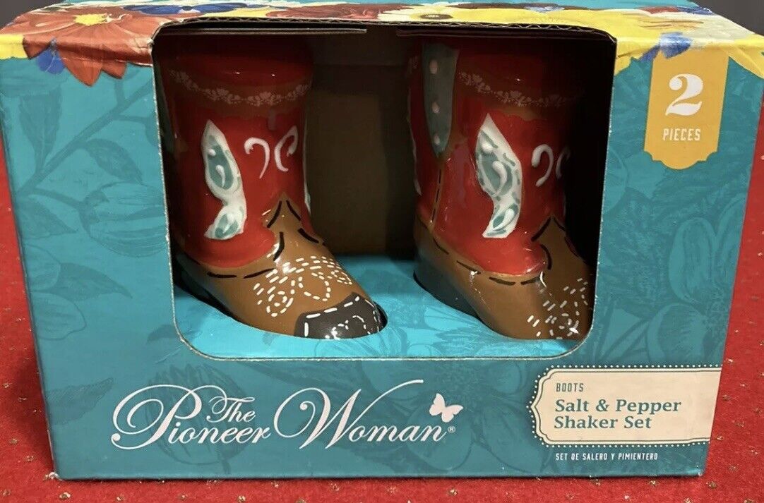 The Pioneer Woman Red Cowboy Boots Salt and Pepper Shaker Set Brand New In Box