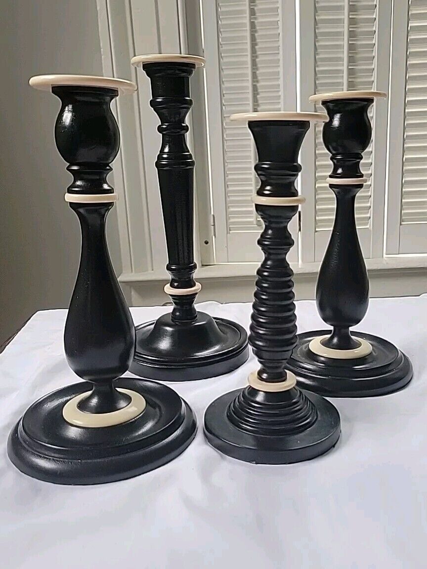 Two's Company Candlestick Holders Lot Of 4 (9