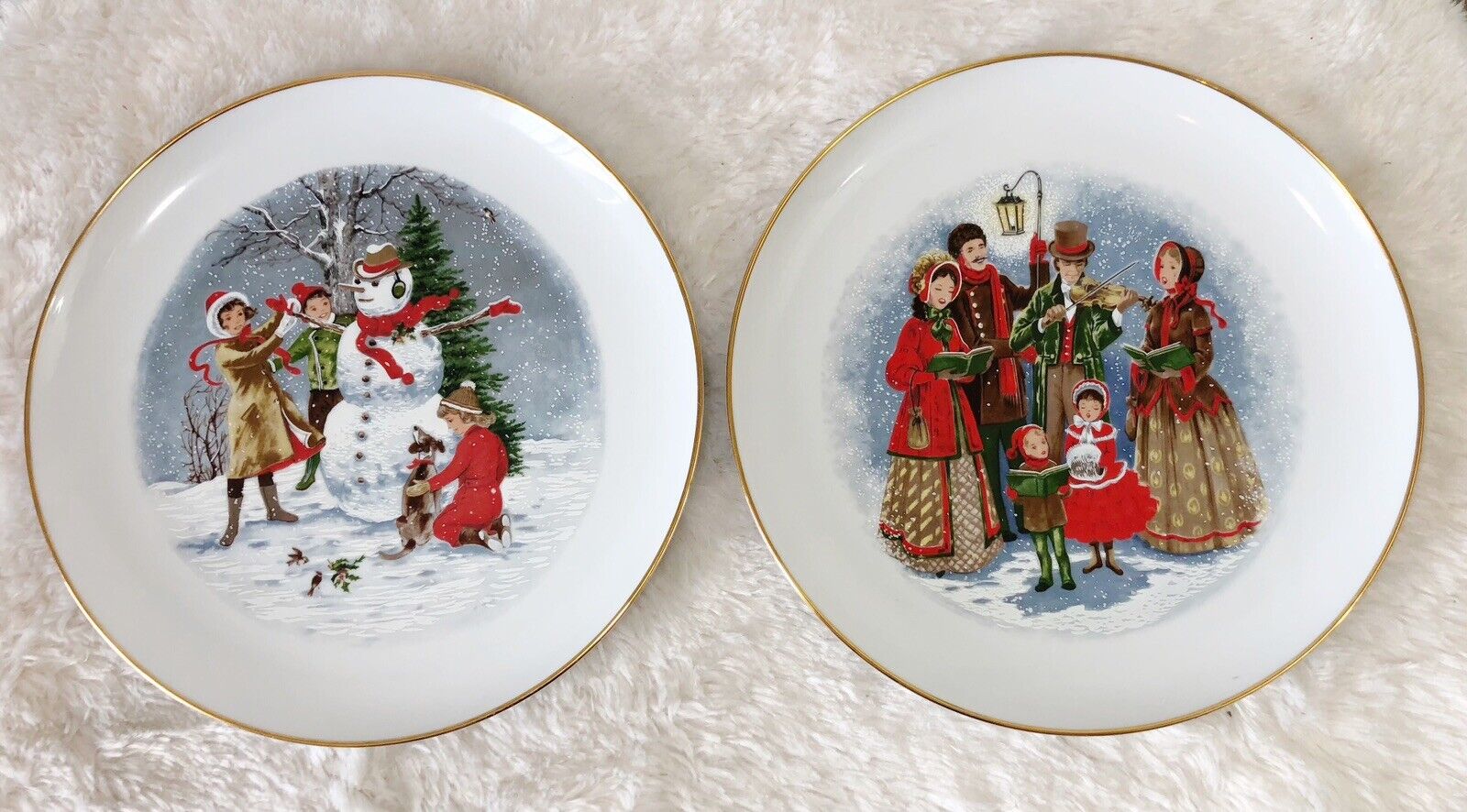 (2) Vintage 1984 Hand Painted Signed Victorian CHRISTMAS Plates 10.5”