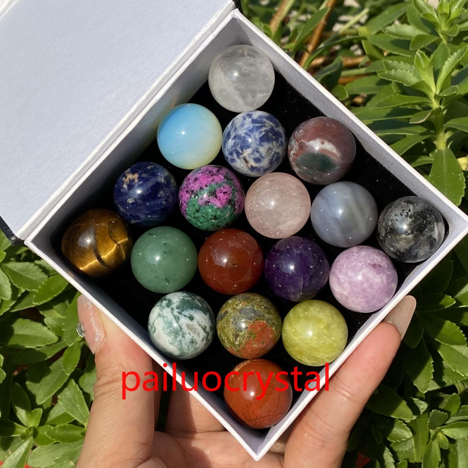18pcs Wholesale Natural Mixed Ball Quartz Crystal Sphere Gem Healing 20mm+ Box