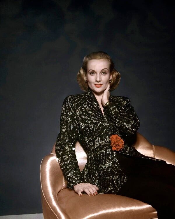 Carole Lombard Breathtaking rare elegant Glamour Portrait Vivid Color 8x10 Photo
