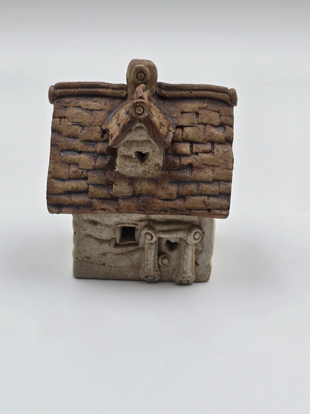 Windy Meadows Stoneware Pottery  Cottage House Made In  1984