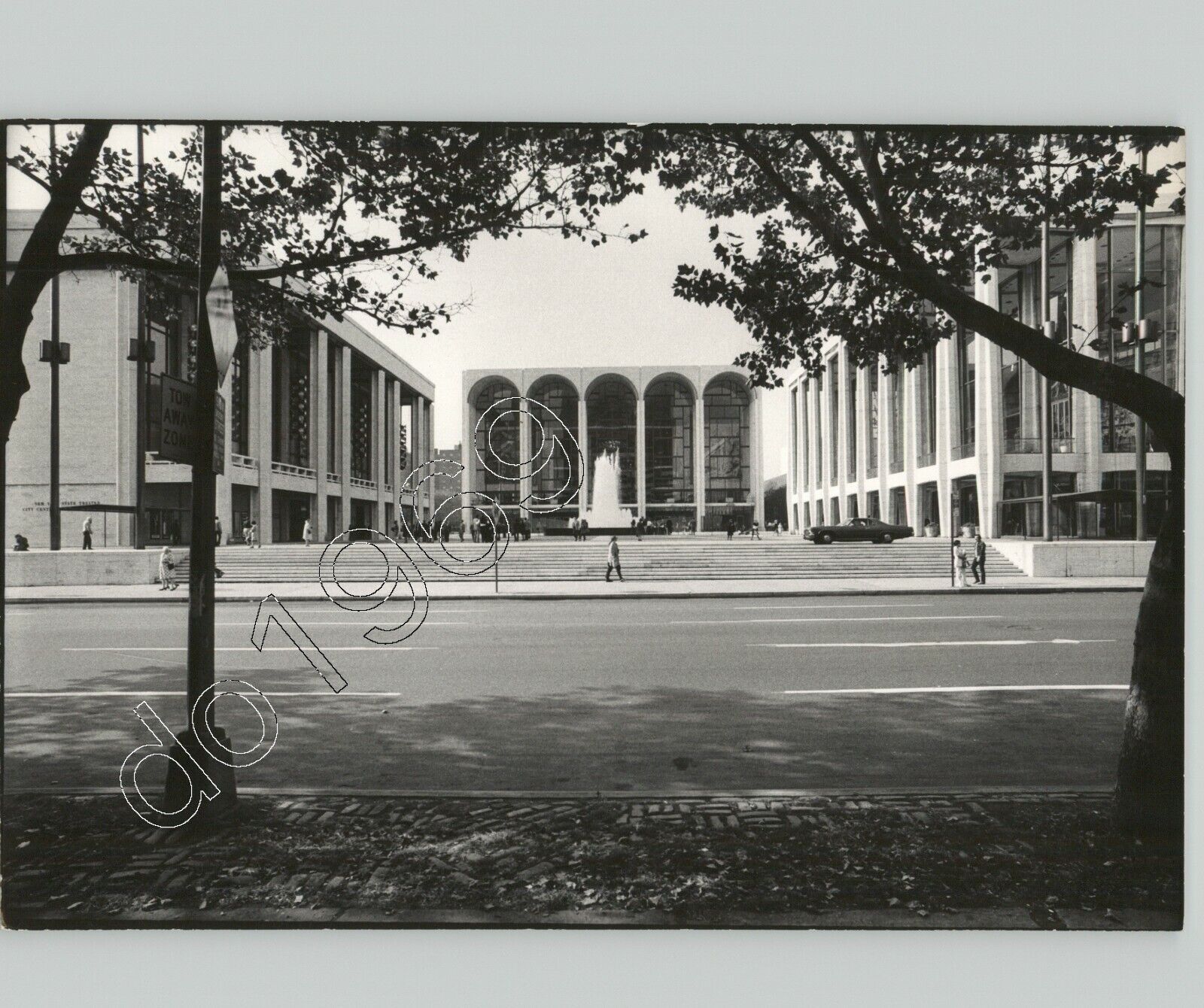 VTG Architecture 1960s LINCOLN CENTRE Fountain New York City Press Photo