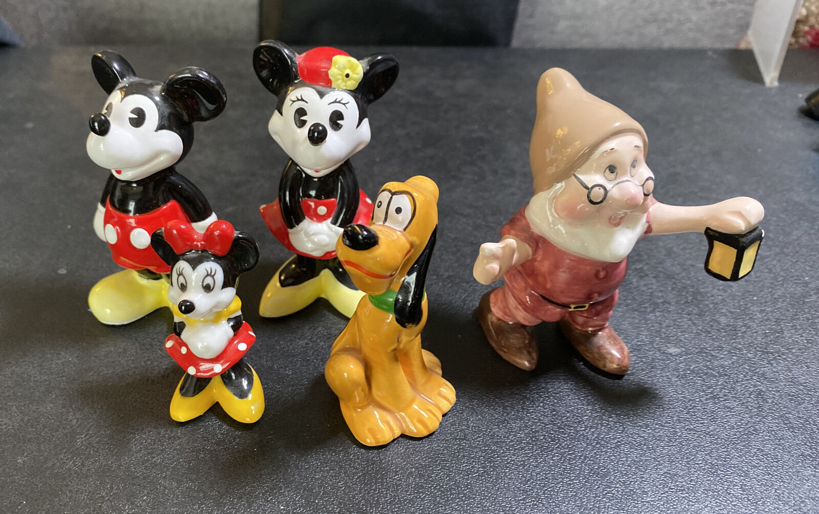 Vintage Ceramic Disney Mickey and Minnie Mouse Pluto & Doc Figurines 2.75”