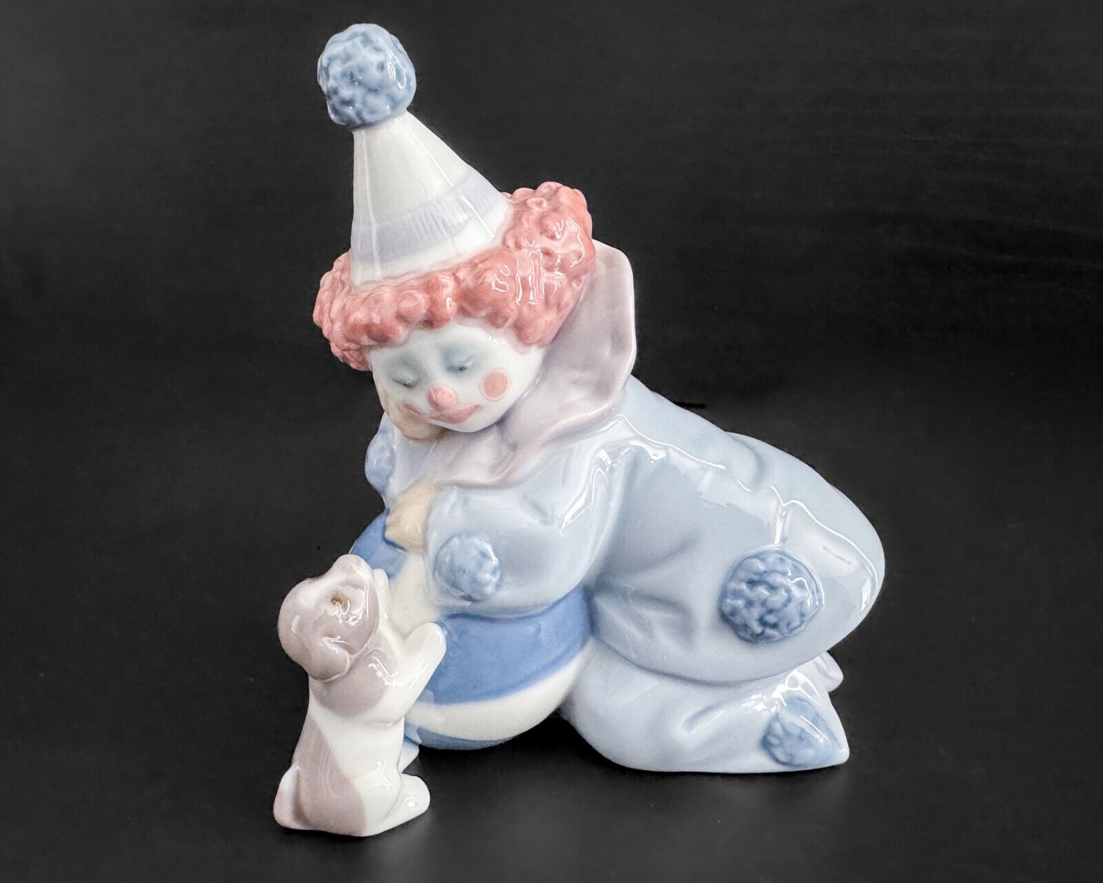 Lladro 5278 Clown Pierrot with Puppy and Ball Figurine