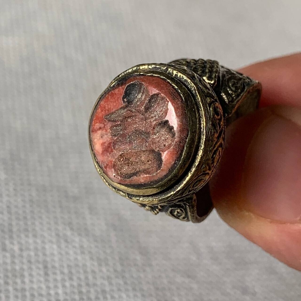 ANCIENT ANTIQUE SILVER INTAGLIO EGYPTIAN KING ENGRAVED ROMAN RING