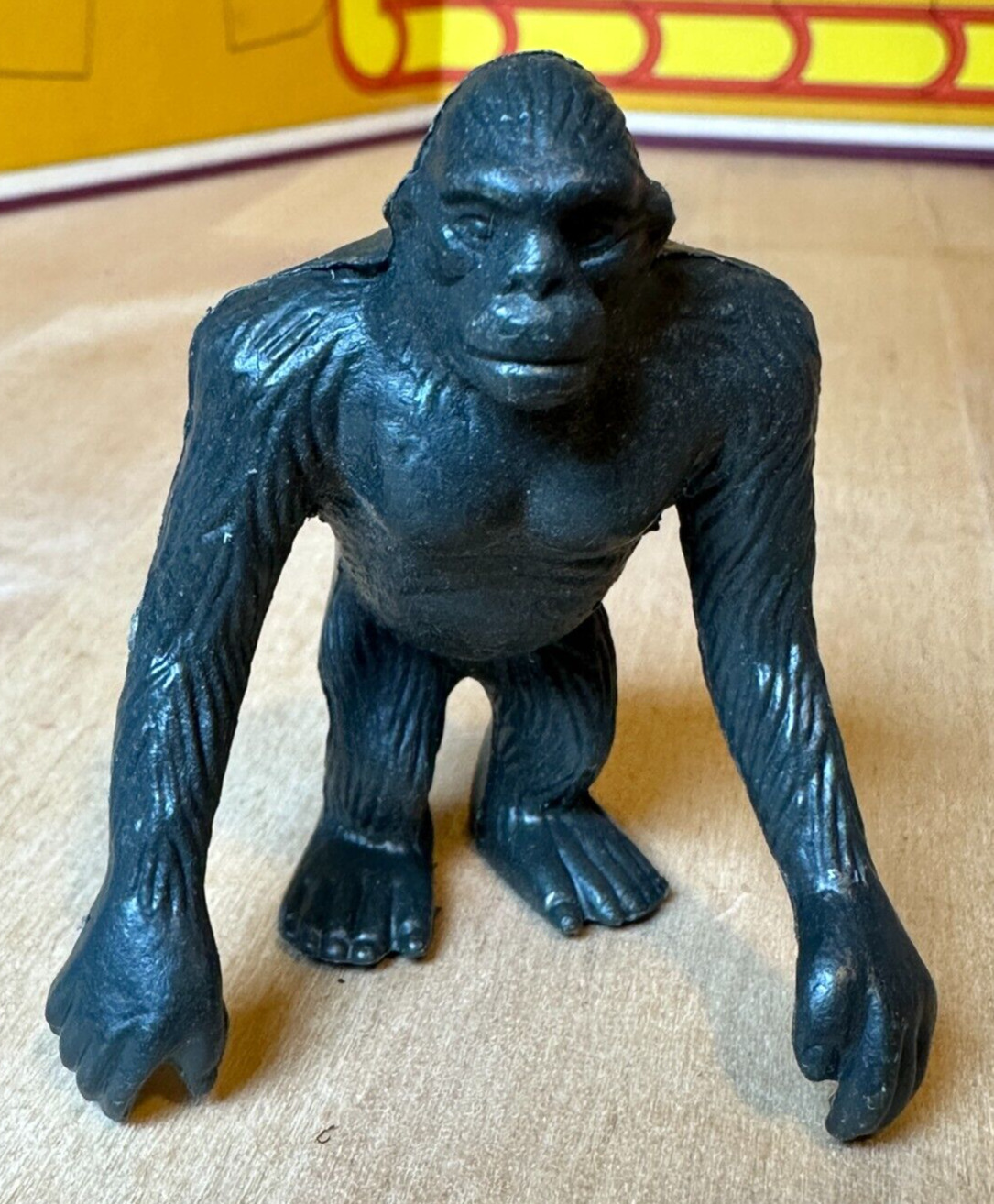 Vintage Gorilla Ape Figure, Plastic, 2.5in Black