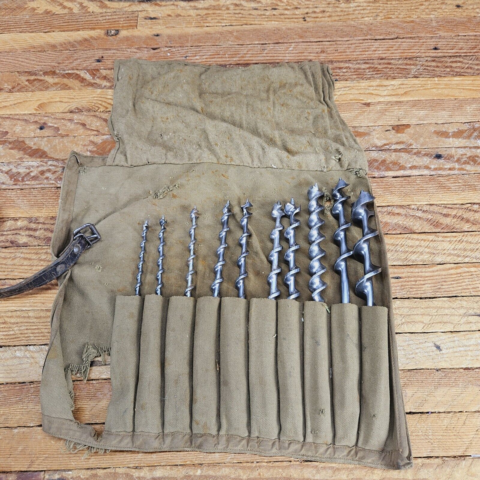 Vintage Dunlap Irwin set of 10 Auger Woodworking Hand Drill Brace Bits
