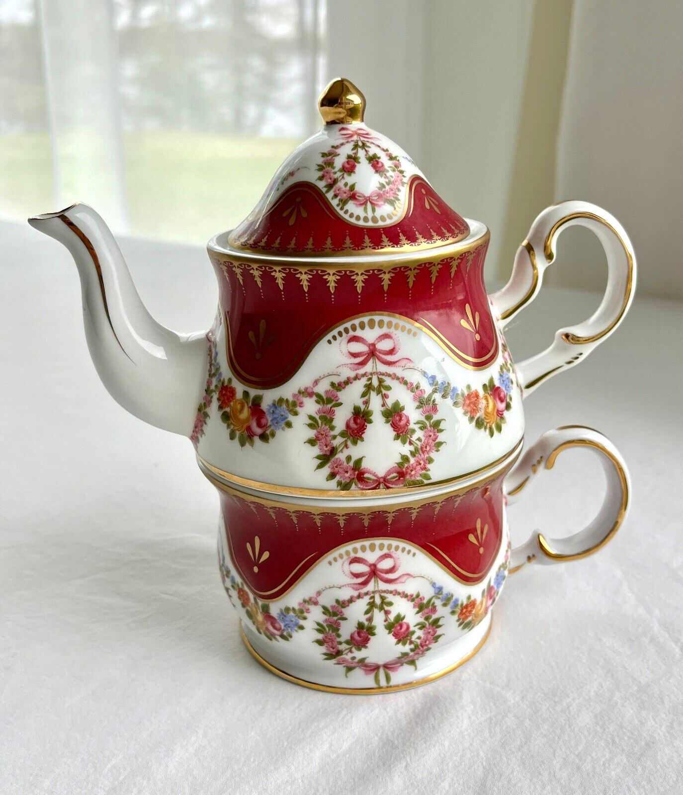 VTG GANZ- Tea for One  Flower Wreaths Gold Trim 3 Piece Set Porcelain Rare Find