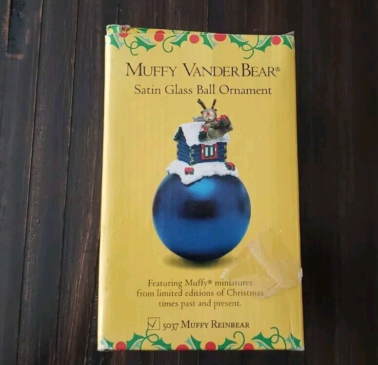 MUFFY VANDERBEAR Christmas Ornament 1996 VTG 5037 Muffy Reinbear w/ Original Box