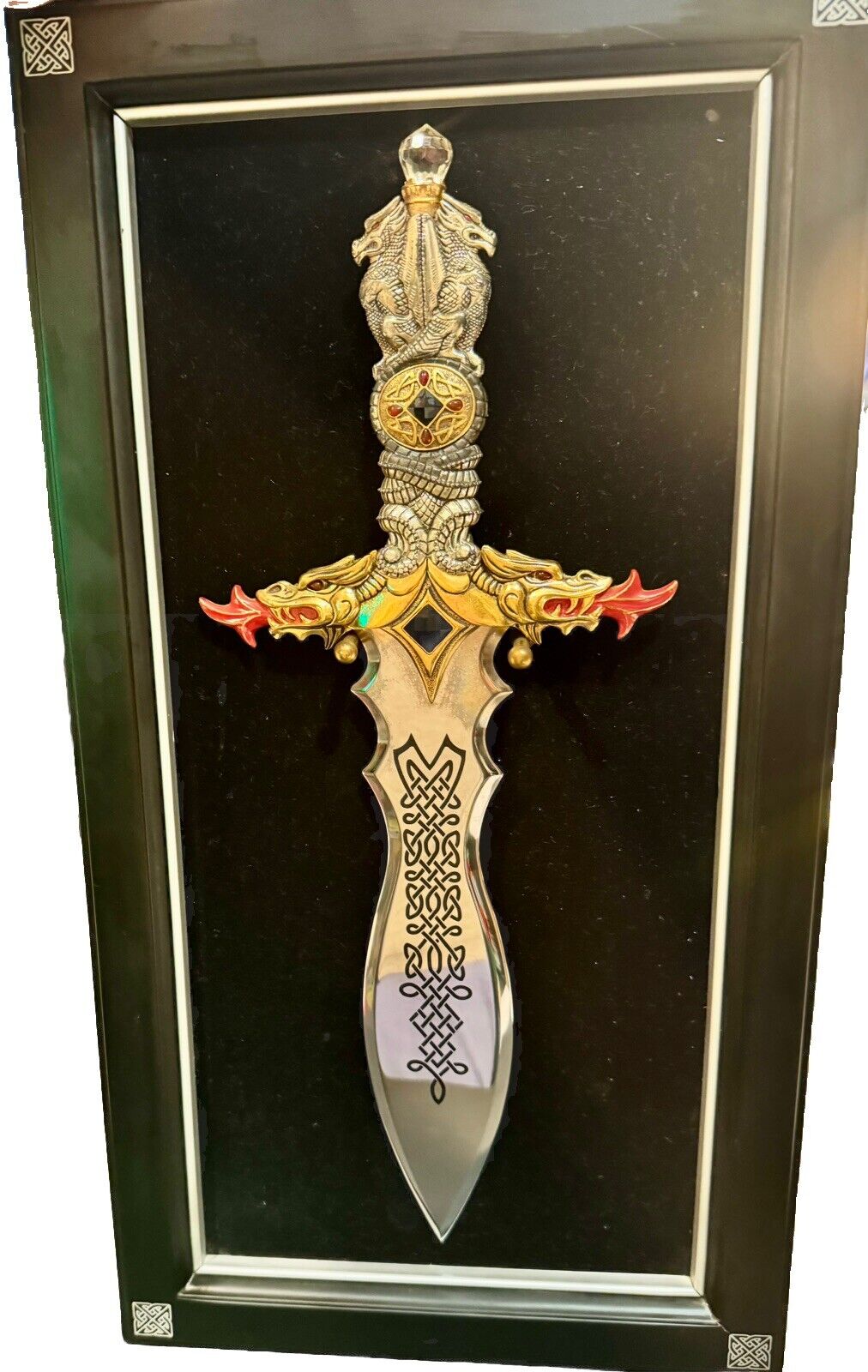THE DRAGON MASTER'S  DAGGER   by Greg Hildebrandt AND THE Franklin Mint 