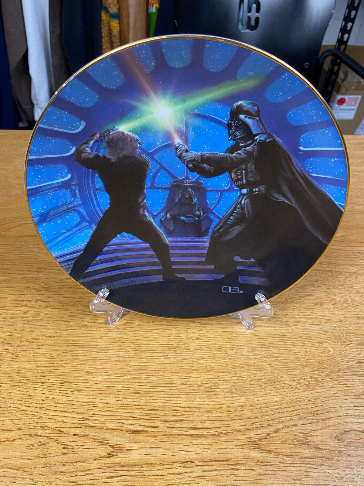 Hamilton Collection Star Wars: Luke Skywalker and Darth Vader Collector's Plate