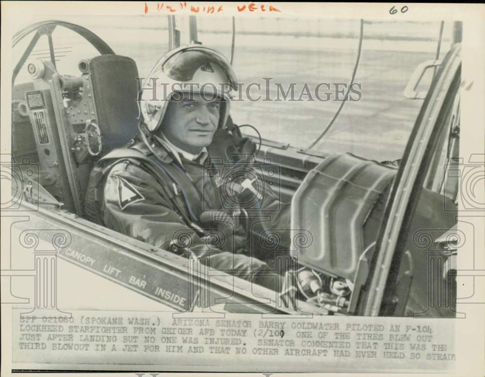 1960 Press Photo Arizona Senator Barry Goldwater Pilots F-104 Jet in Spokane, WA