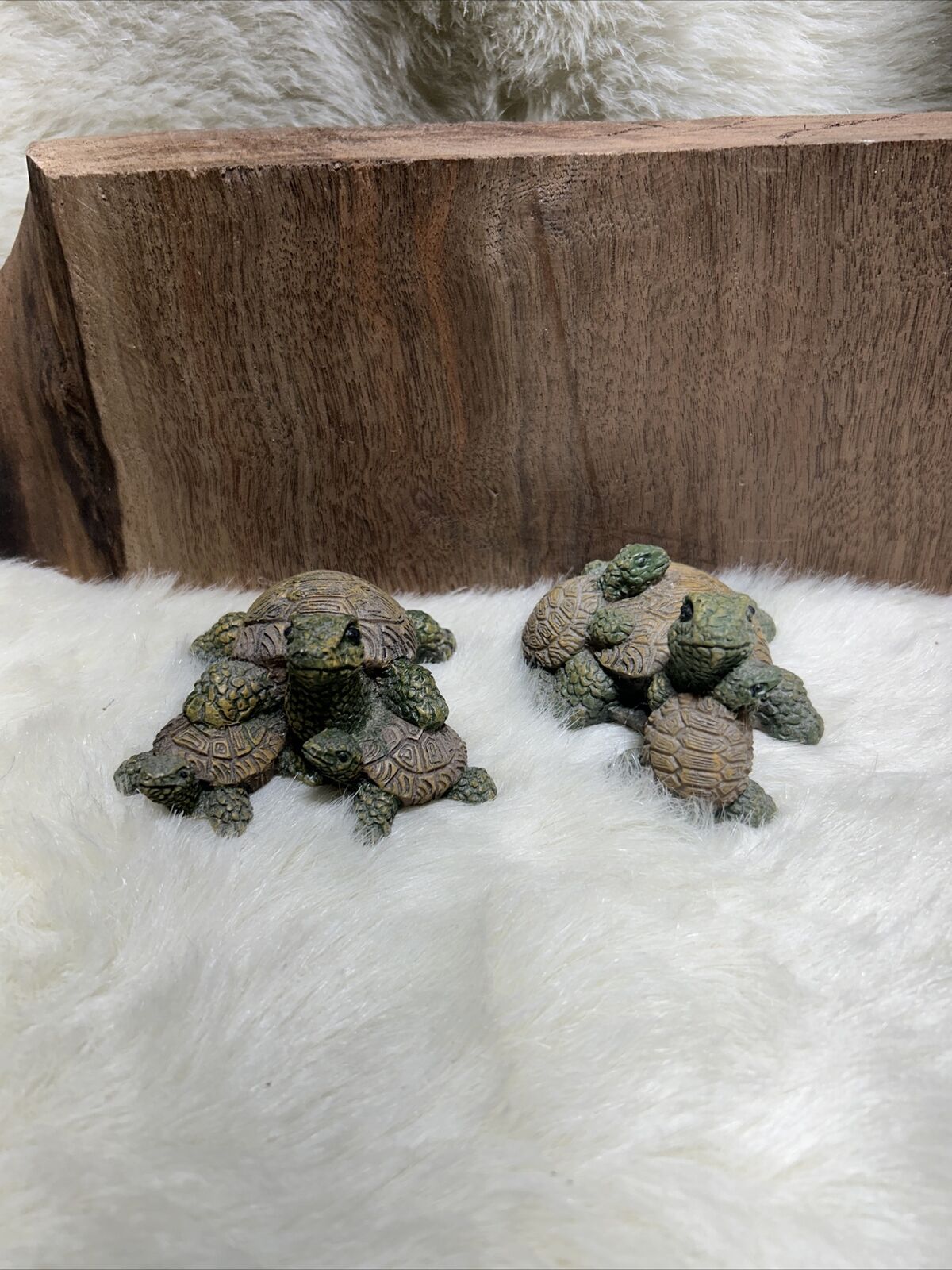 Two Adorable Resin Turtle Figurines Family Smile