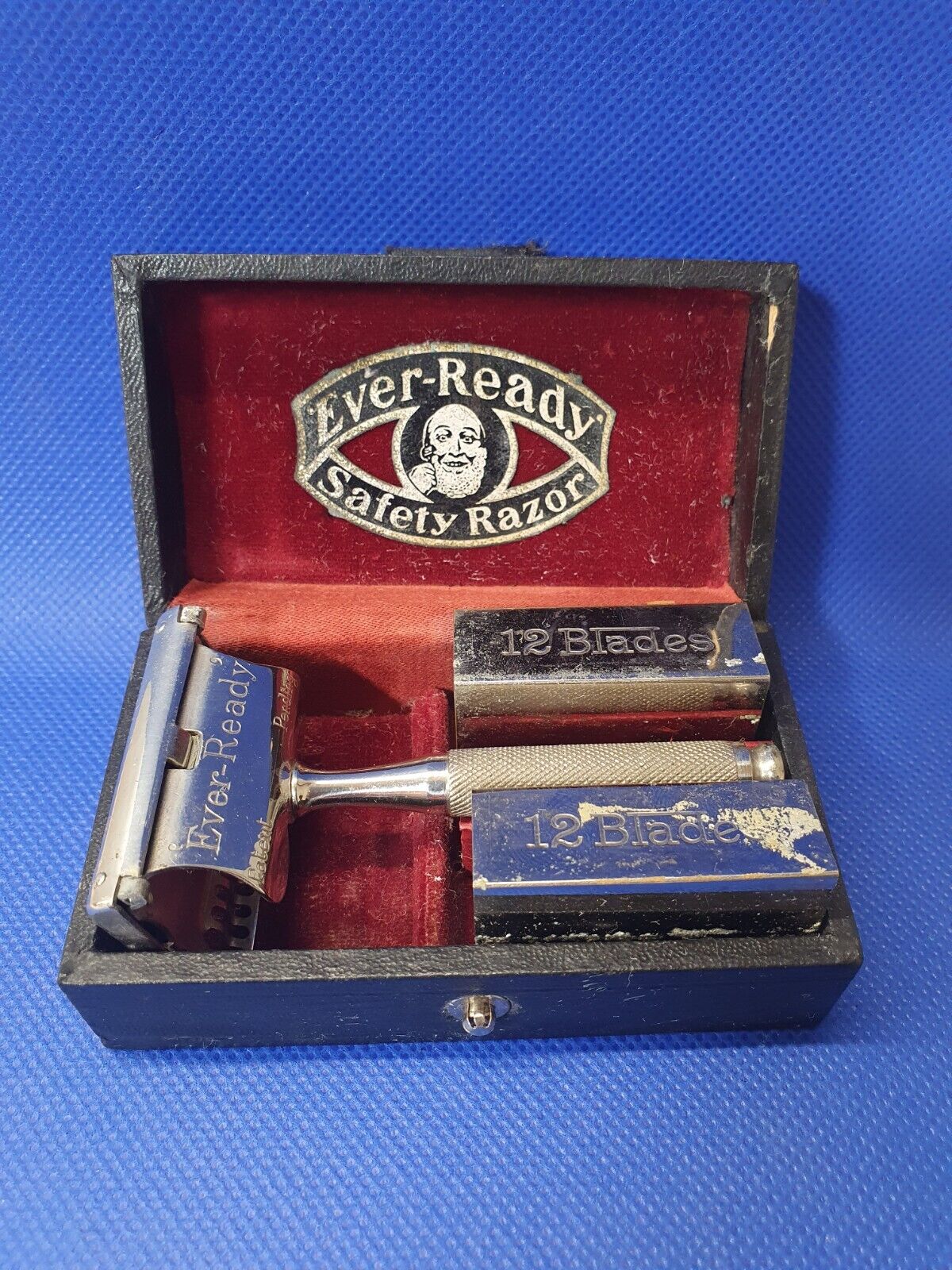 Antique Ever-Ready Safety Razor With Case