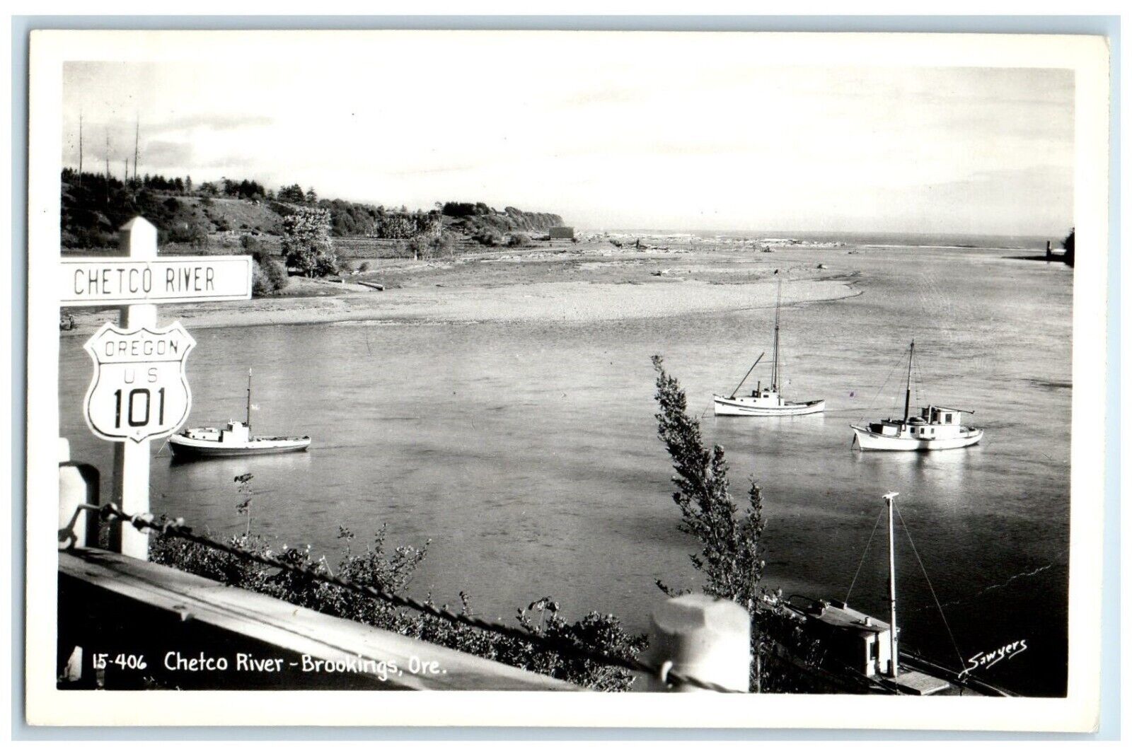 c1940\'s Chetco River Boats Brookings Oregon OR Sawyers RPPC Photo Postcard