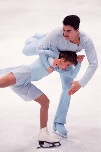 Elena Berezhnaya & Anton Sikharulidze Olympics 1998 OLD FIGURE SKATING PHOTO 1