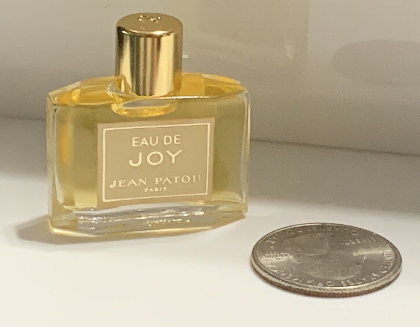 VTG EAU de Joy JEAN PATOU Womens Mini Perfume Fragrance Collectible
