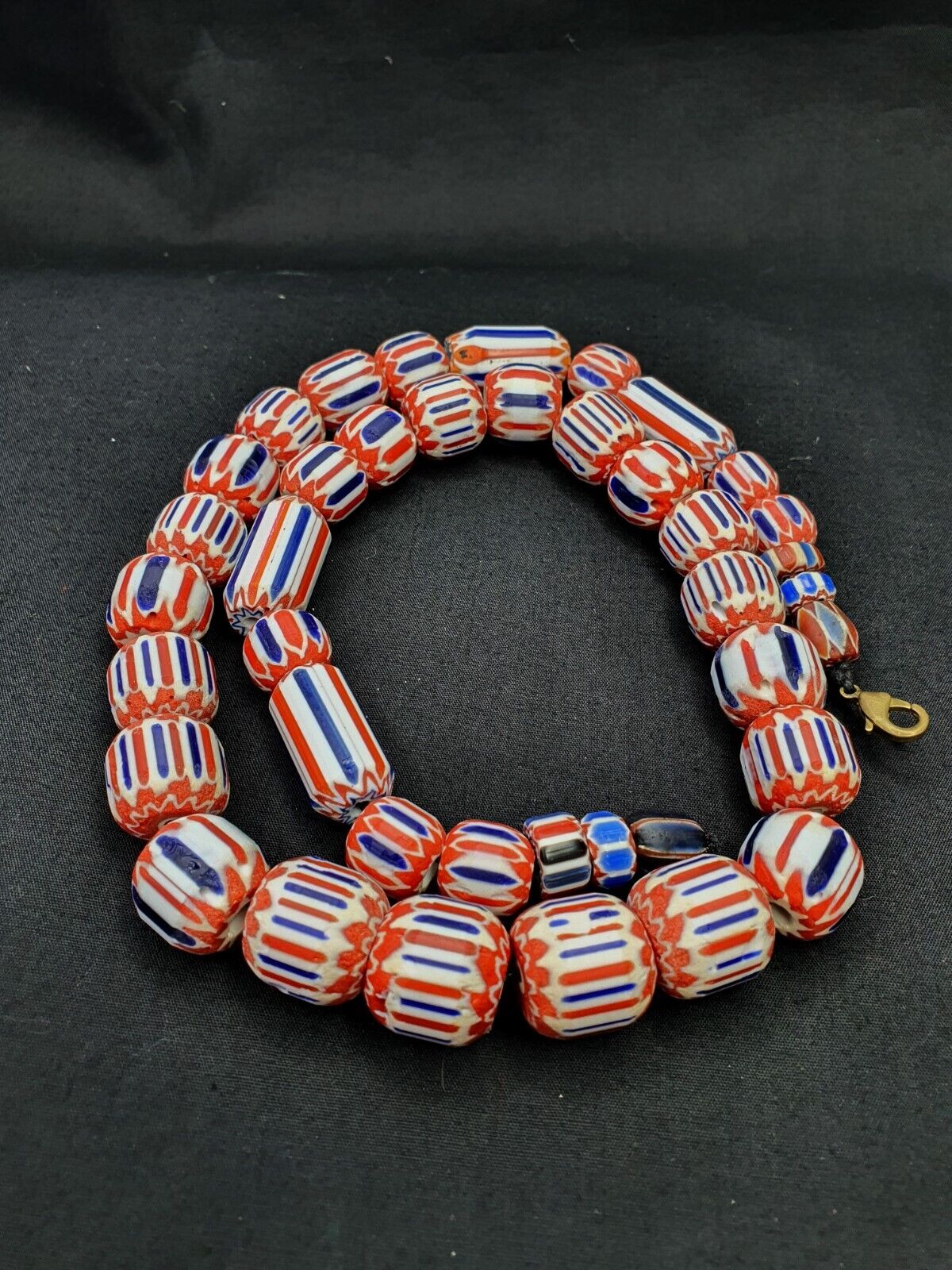 Vintage Beautiful chevron Trade Glass Multicolor beads Necklace