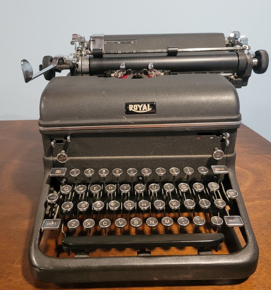 Vintage 1940s Royal Touch Control Typewriter