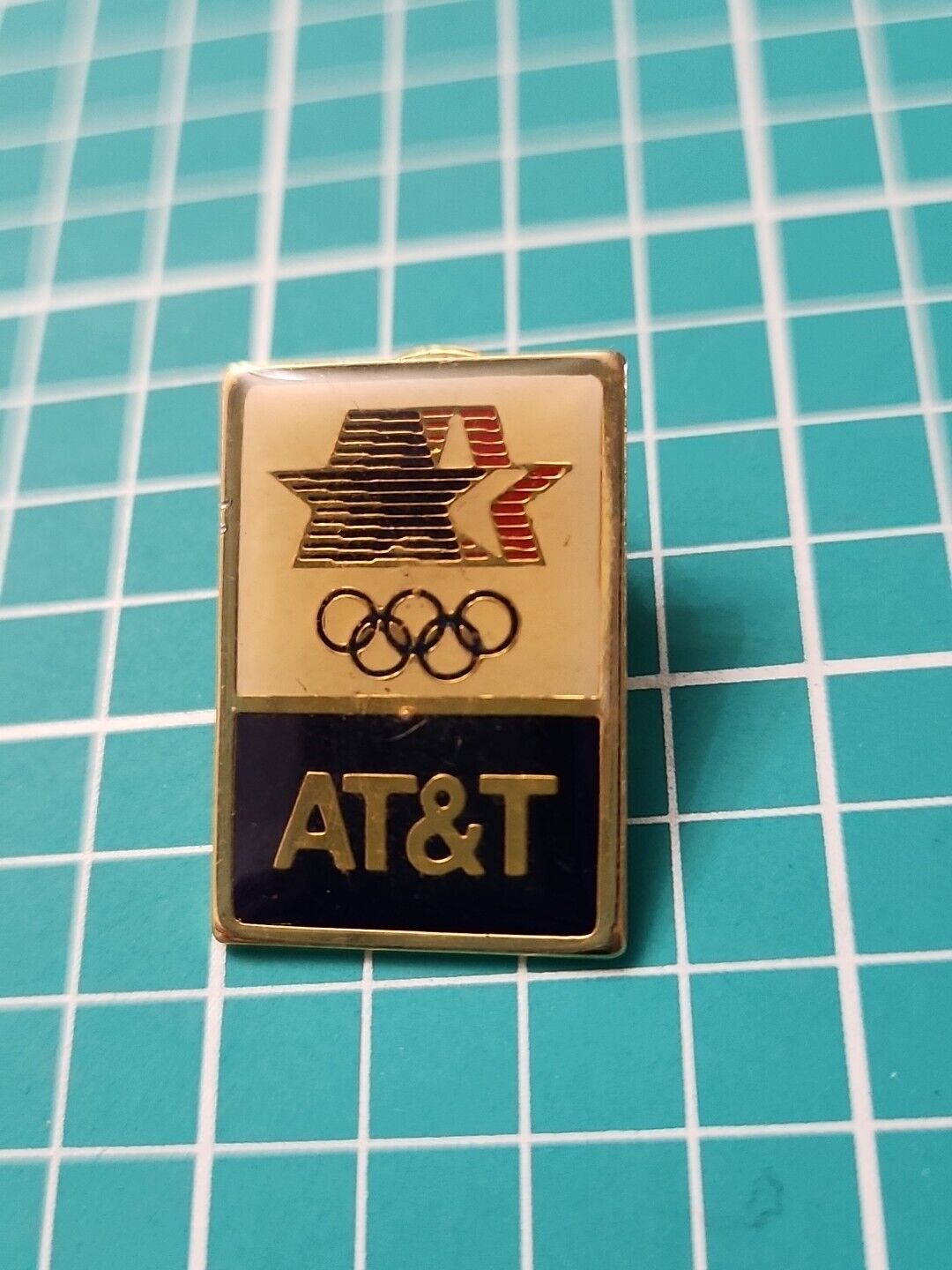 Vtg 1984 AT&T Olympics Los Angeles Gold Tone Lapel Pin Hat Pin