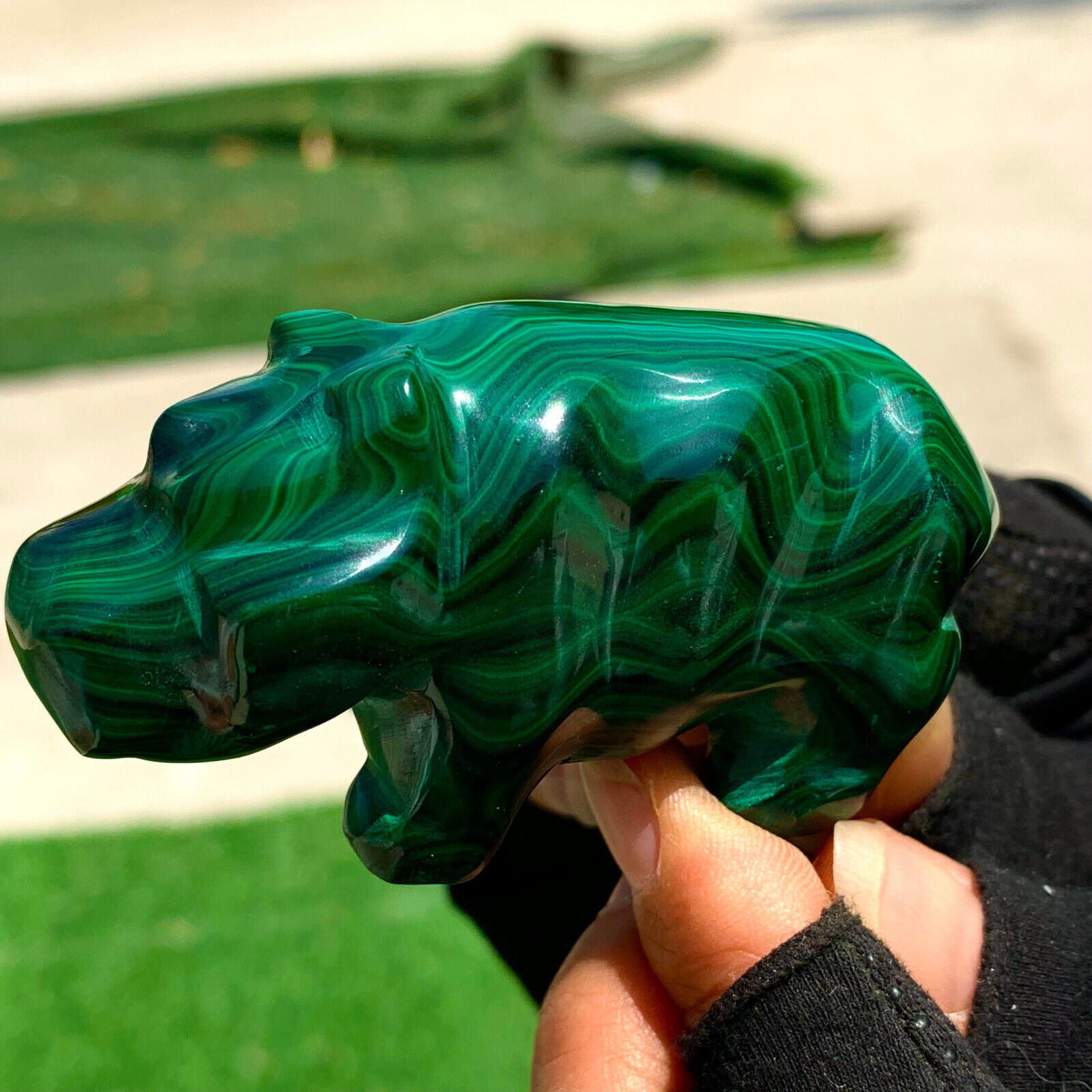 164G Natural glossy Malachite Crystal Handcarved hippo mineral sample