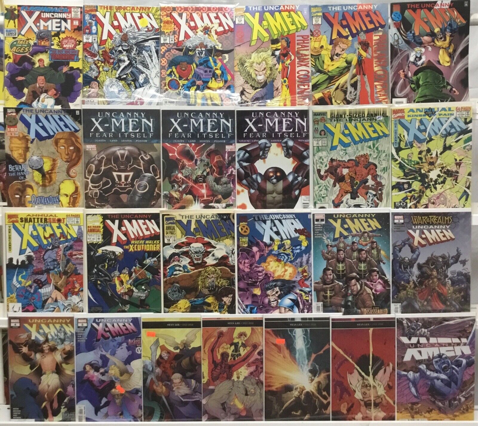 Marvel Comics - Uncanny X-Men - Comic Book Lot of 25 Issues