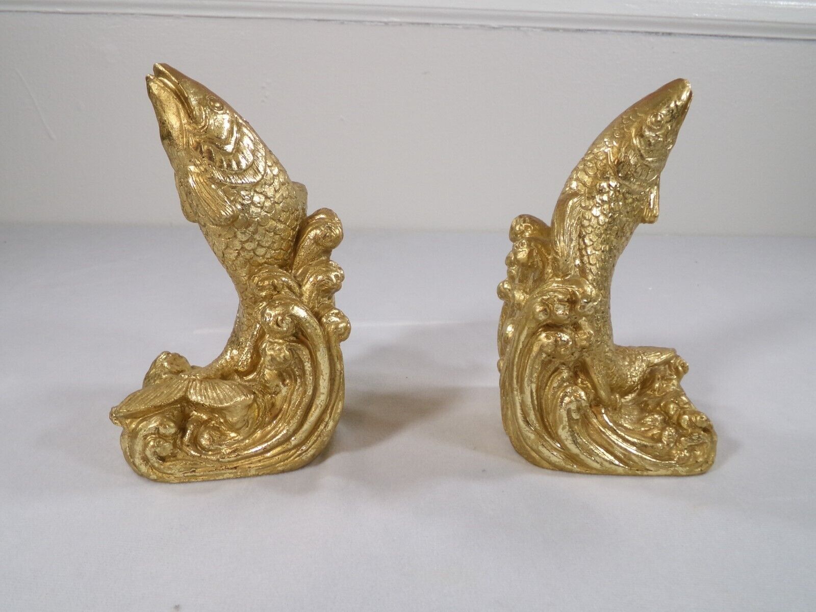 VINTAGE RARE KOI FISH BOOKENDS HEAVEY ENOUGH TO HOLD BOOKS INPLACE BEAUTIFULLY