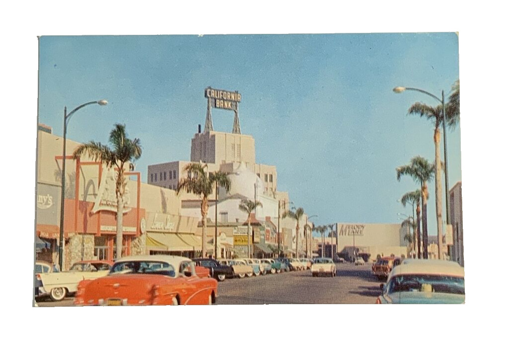 Beverly Hills, California, Postcard, Beverly Drive Street Scene Unposted