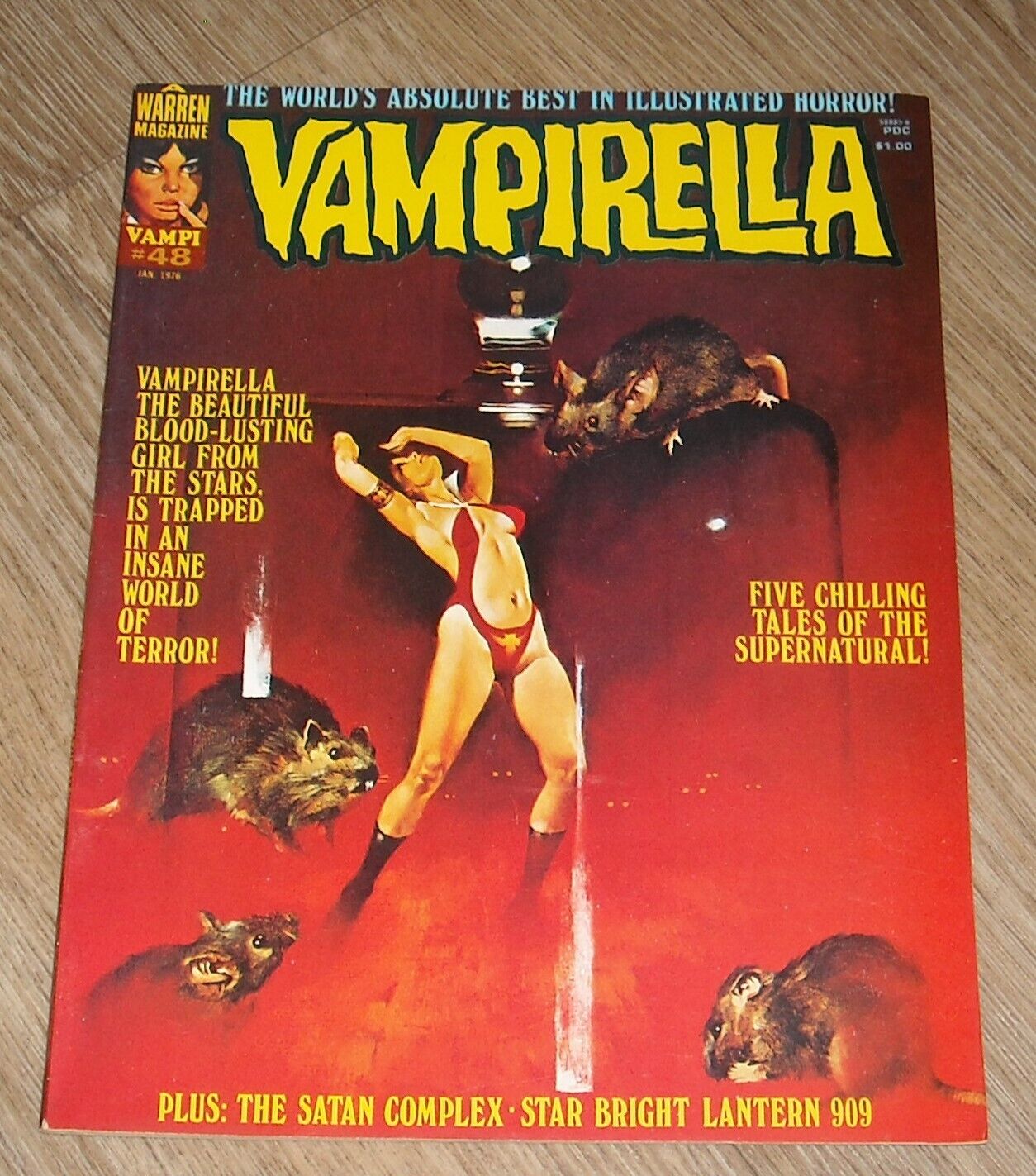 VAMPIRELLA # 48 MAGAZINE WARREN PUBLISHING January 1976 ENRICH COVER 5 STORIES