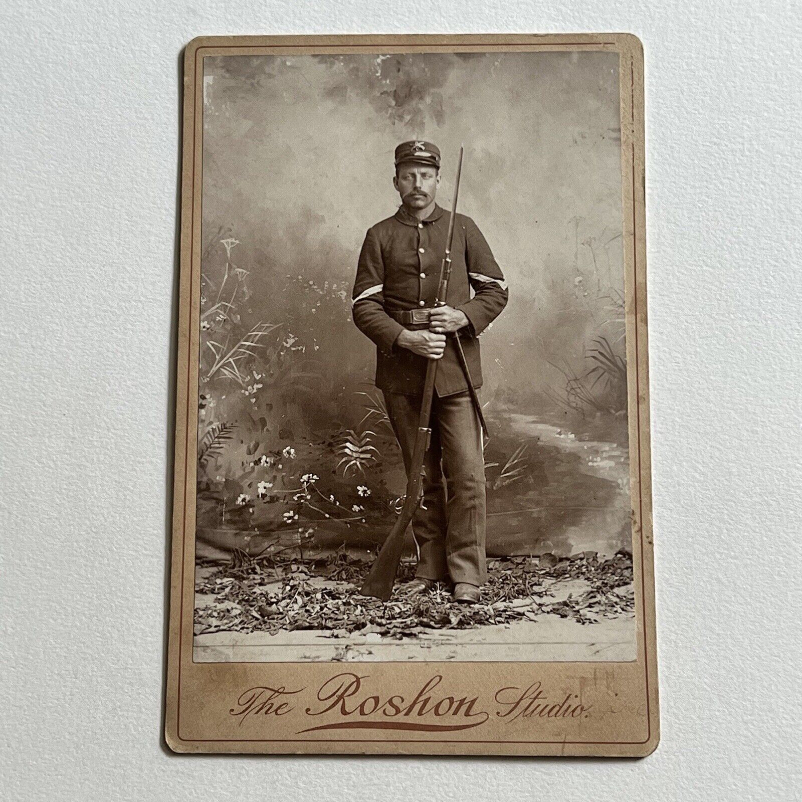 Antique Cabinet Card Photograph Man Soldier War Gun Lebanon PA ID Barnhart