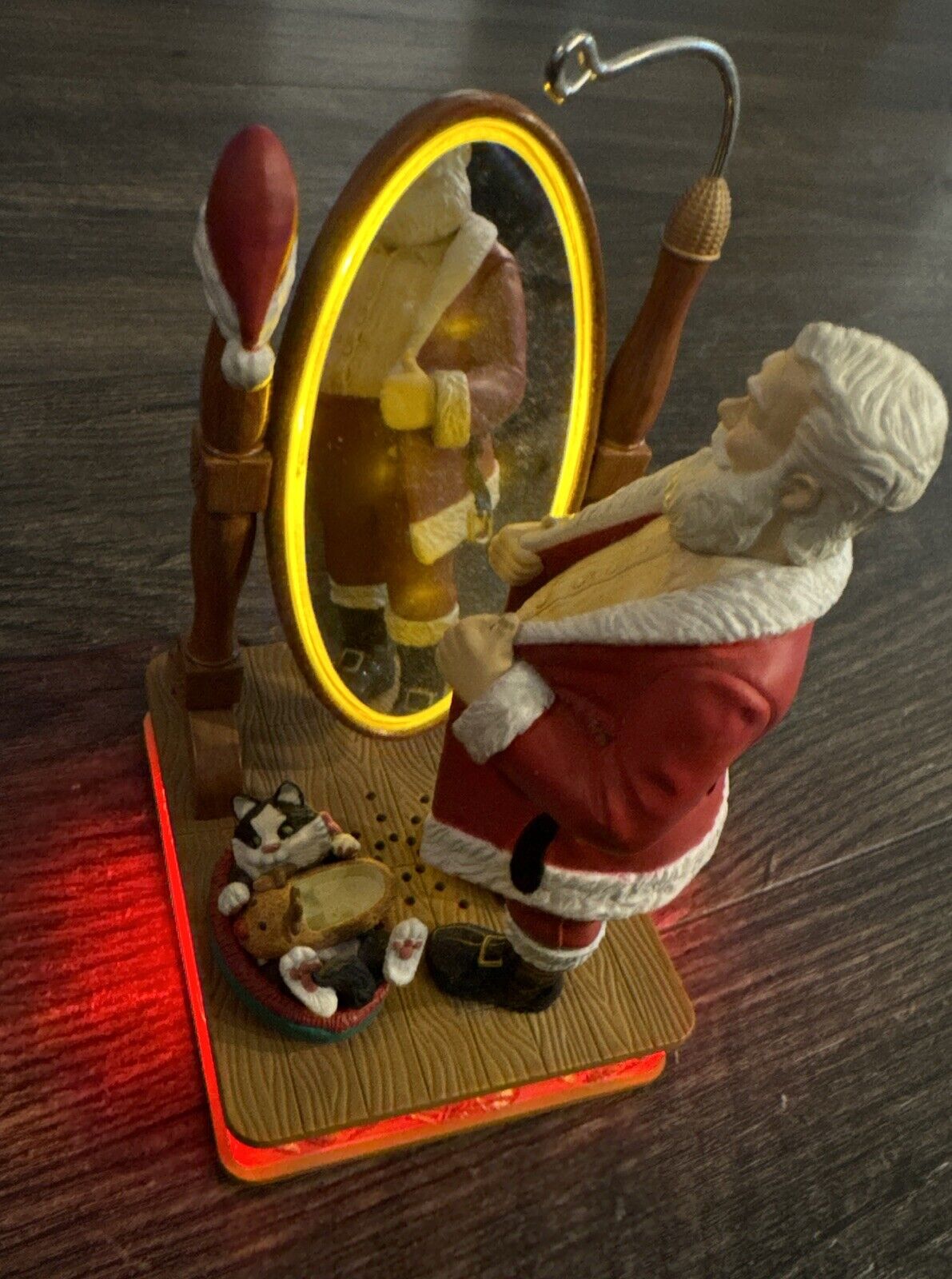 Hallmark Ornament Snug Fit for Santa 2013 Once Upon A Christmas Mirror Kitten