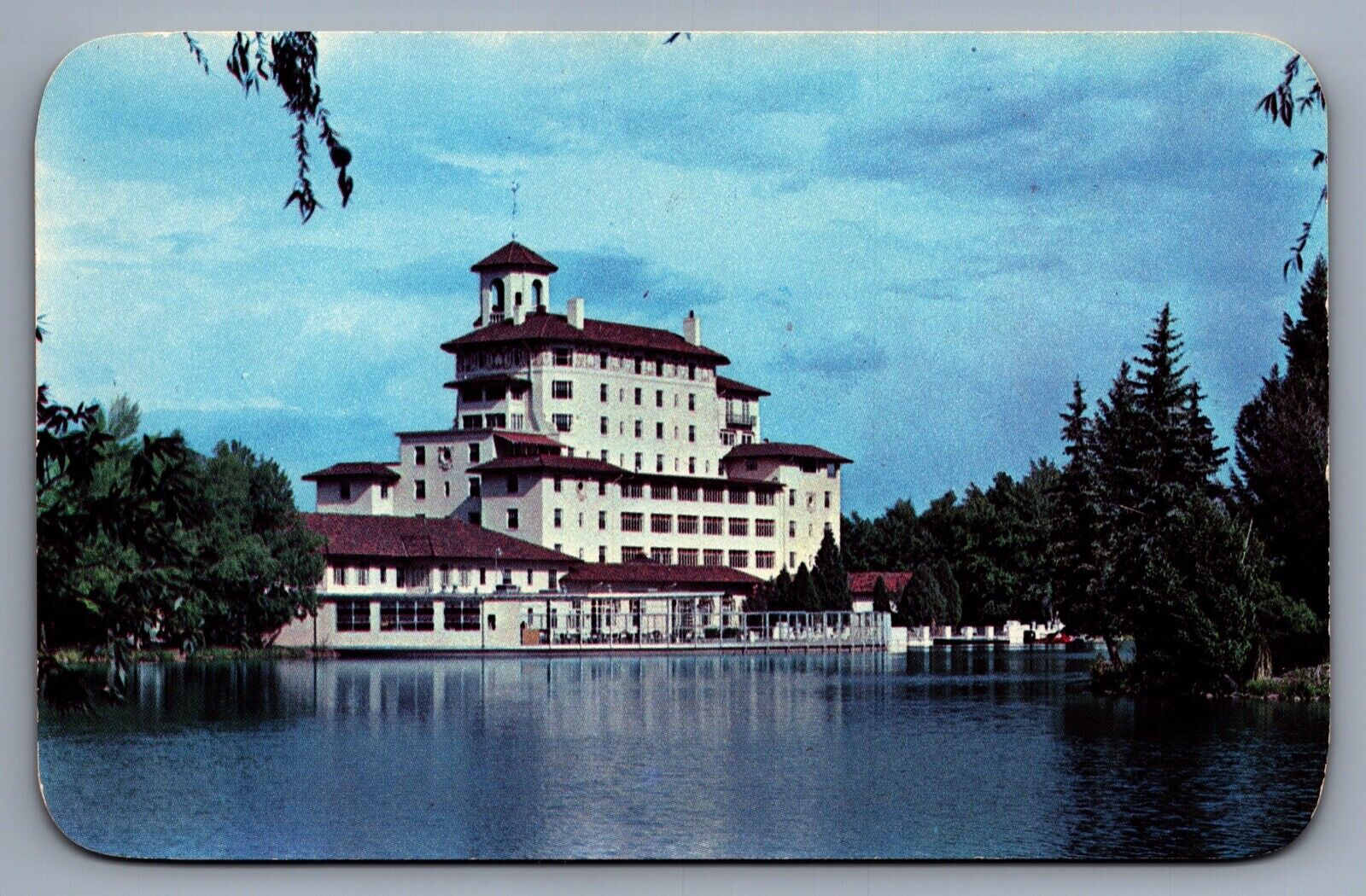 Postcard Broadmoor Hotel Vista Lake Pikes Peak Colorado Springs c1960s Unposted