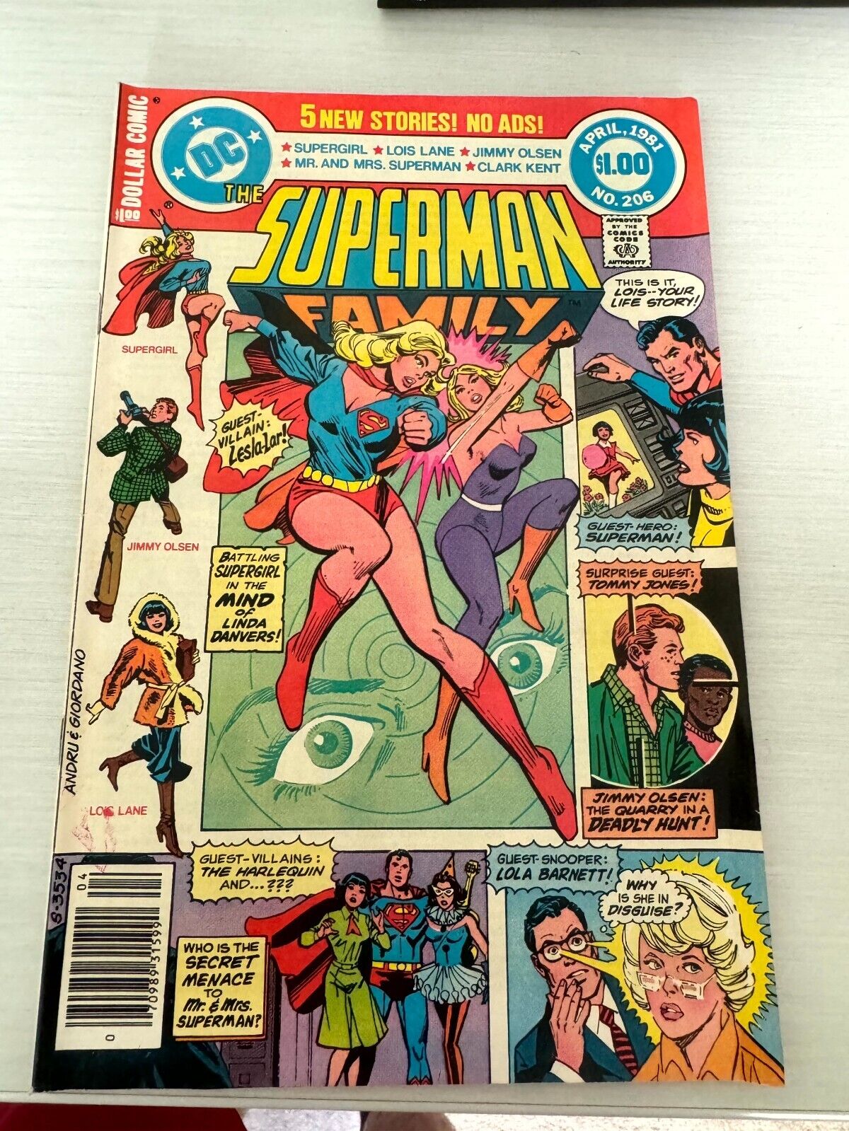 Superman Family #206  Great condition Fast shipping