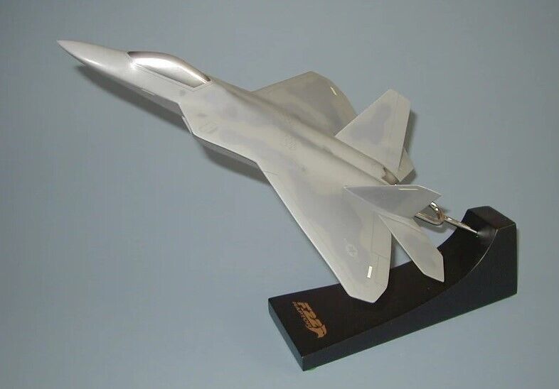 USAF Lockheed Boeing F-22 Raptor Desk Display Fighter Jet Model 1/48 SC Airplane