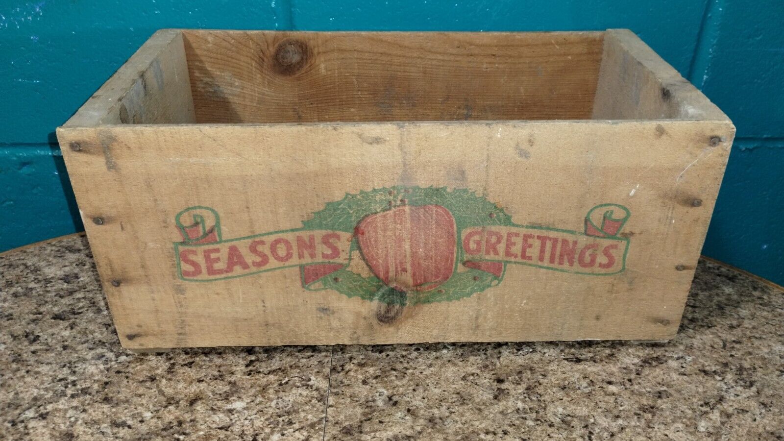 VINTAGE ADVERTISING NASH FINCH CO CHRISTMAS WOODEN STORAGE BOX CRATE