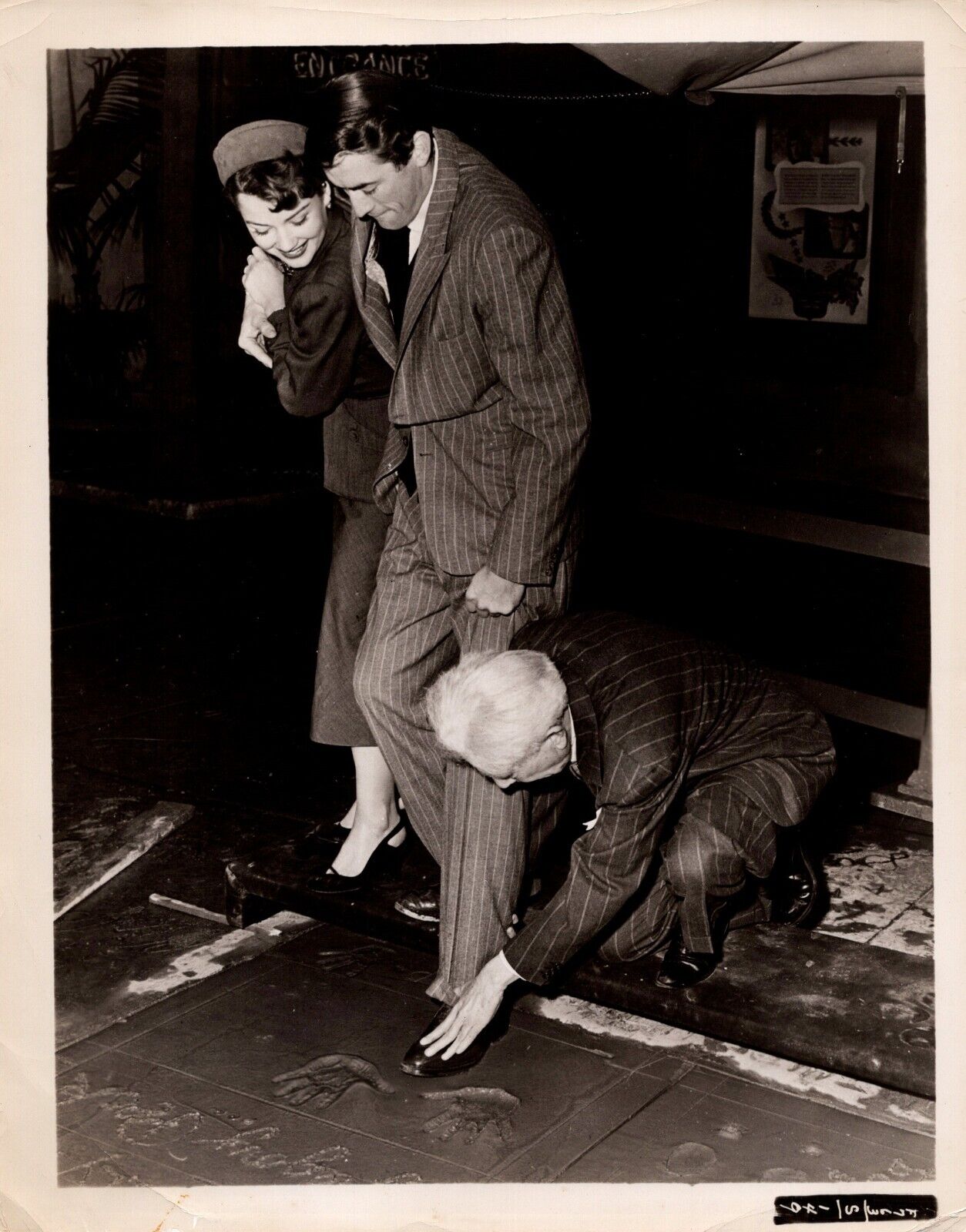 Gregory Peck + Anne Baxter (1950s) 🎬⭐ Original Vintage Collectable Photo K 475