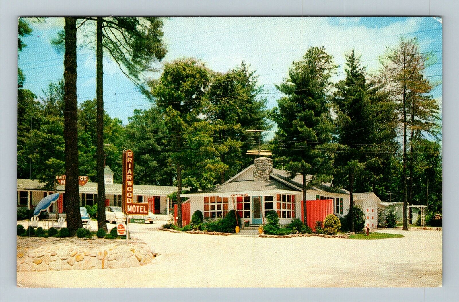 Hendersonville NC-North Carolina, Briarwood, Outside, Vintage Postcard