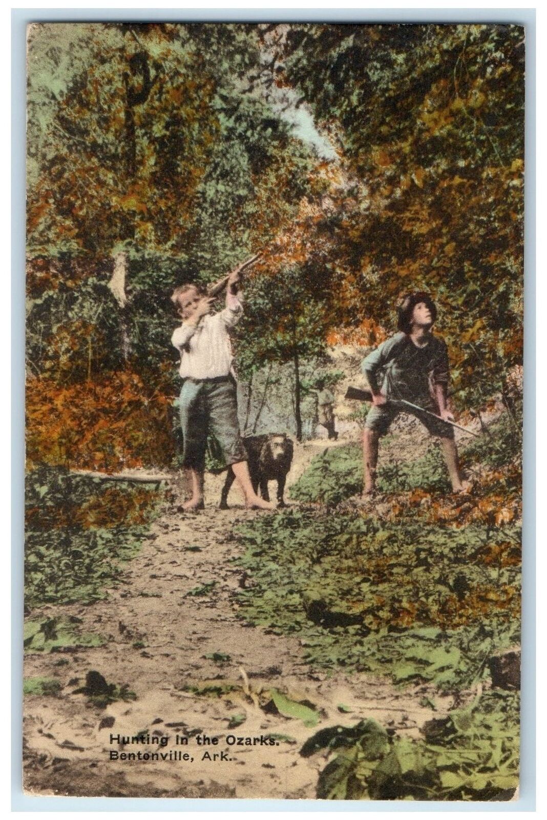 c1940\'s Hunting In The Ozark Scene Bentonville Arkansas AR Unposted Postcard