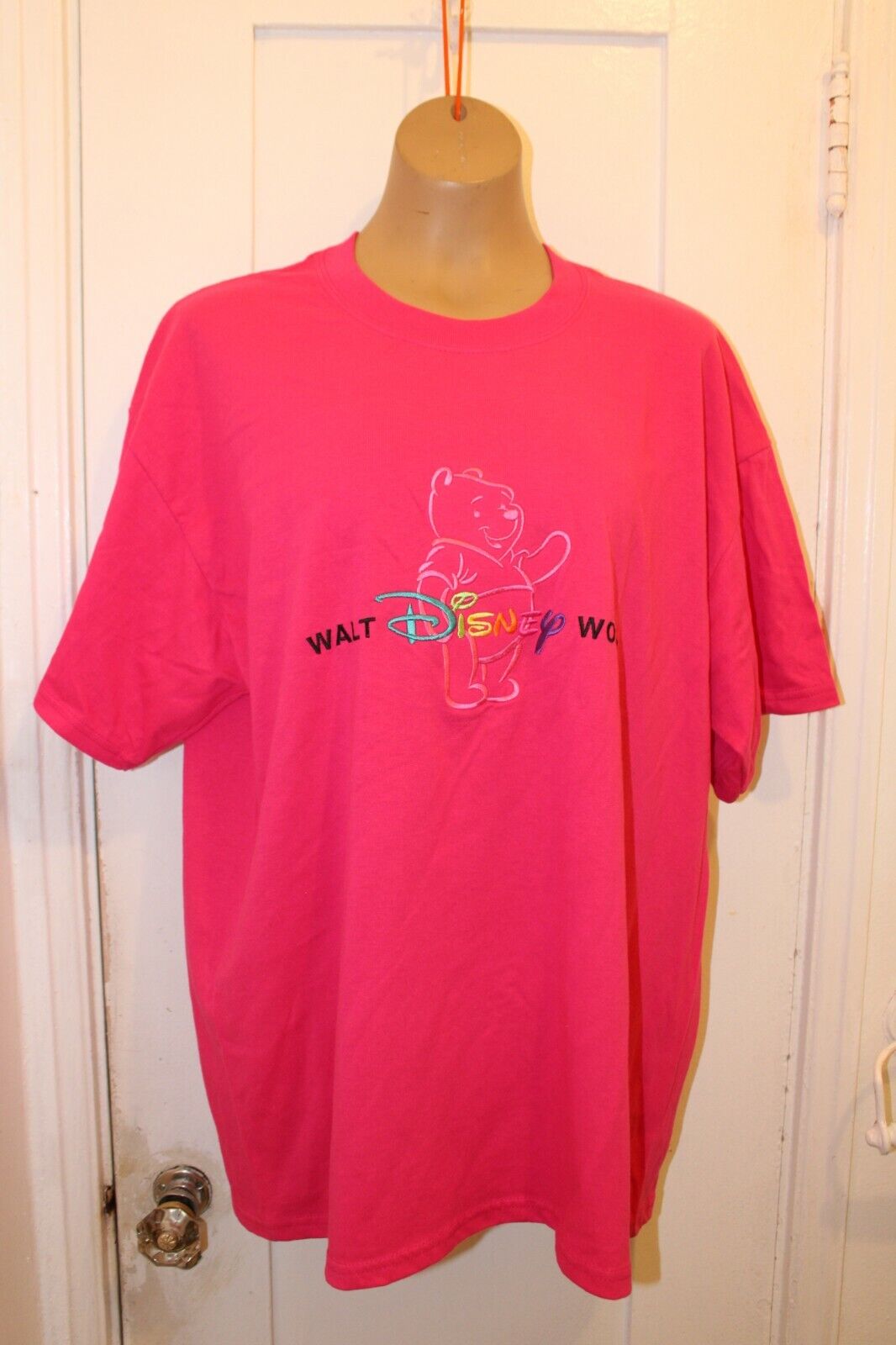 Walt Disney World Winnie The Pooh Embroidered T Shirt Adult Large NWT Vintage