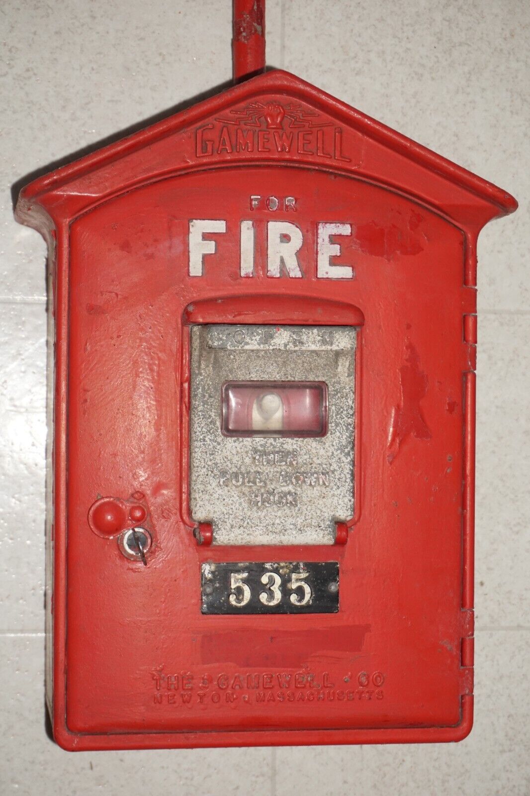 Vintage Gamewell Fire Call box alarm Gamewell Wall mount With Key Cast Metal