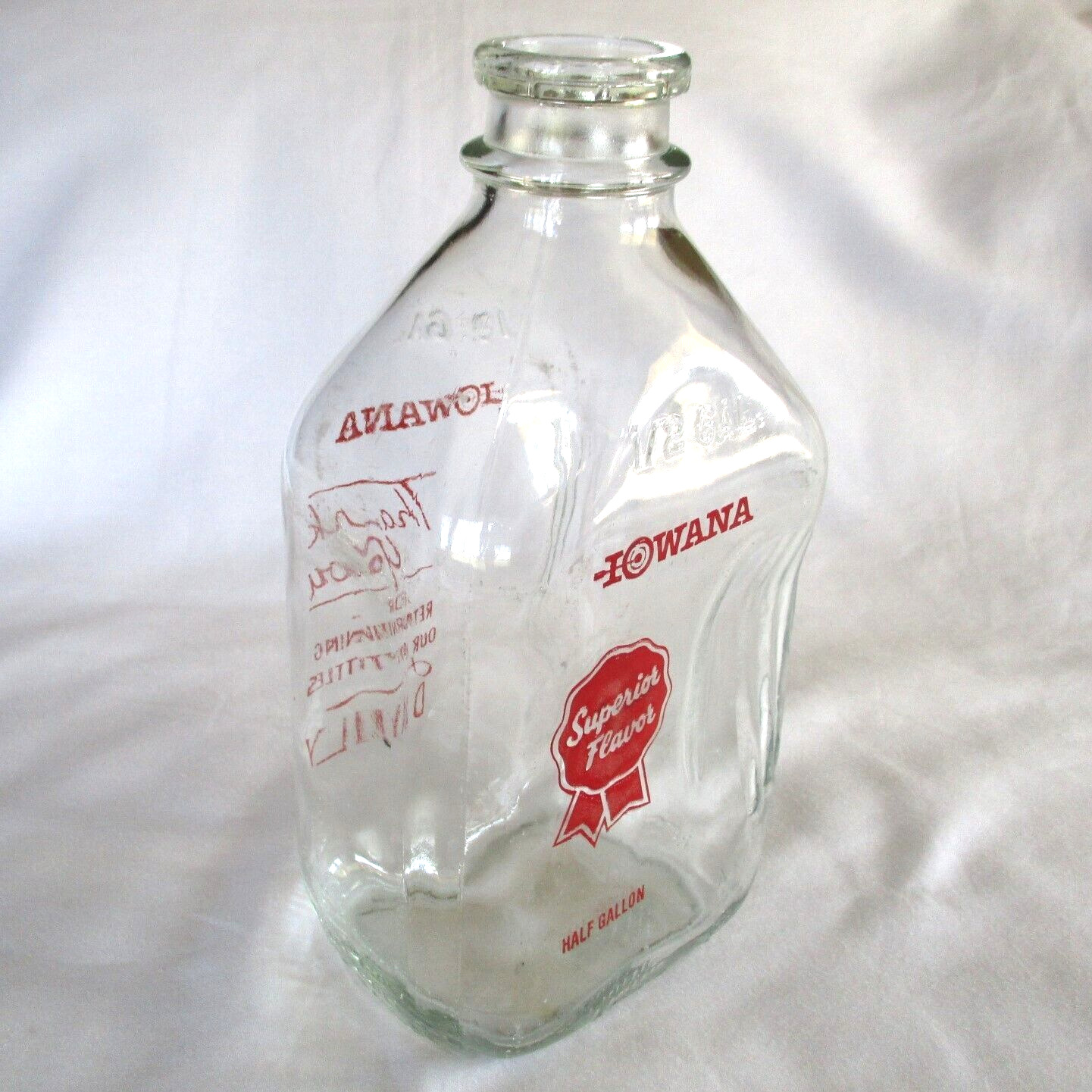 Iowana 1/2 Half Gallon Glass Milk Bottle Bettendorf Davenport Quad Cities Iowa